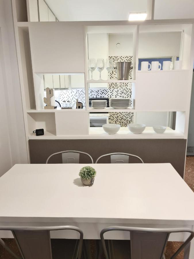 Bauza Ribot Departamento Boutique En Apartamento Mendoza